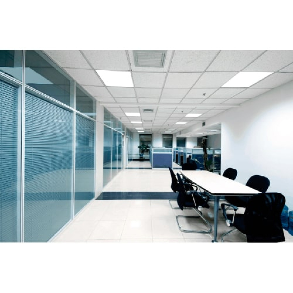 Світлодіодна панель 600×600 48Вт 4800лм 6500K холодне світло без полосок Led Story Profi