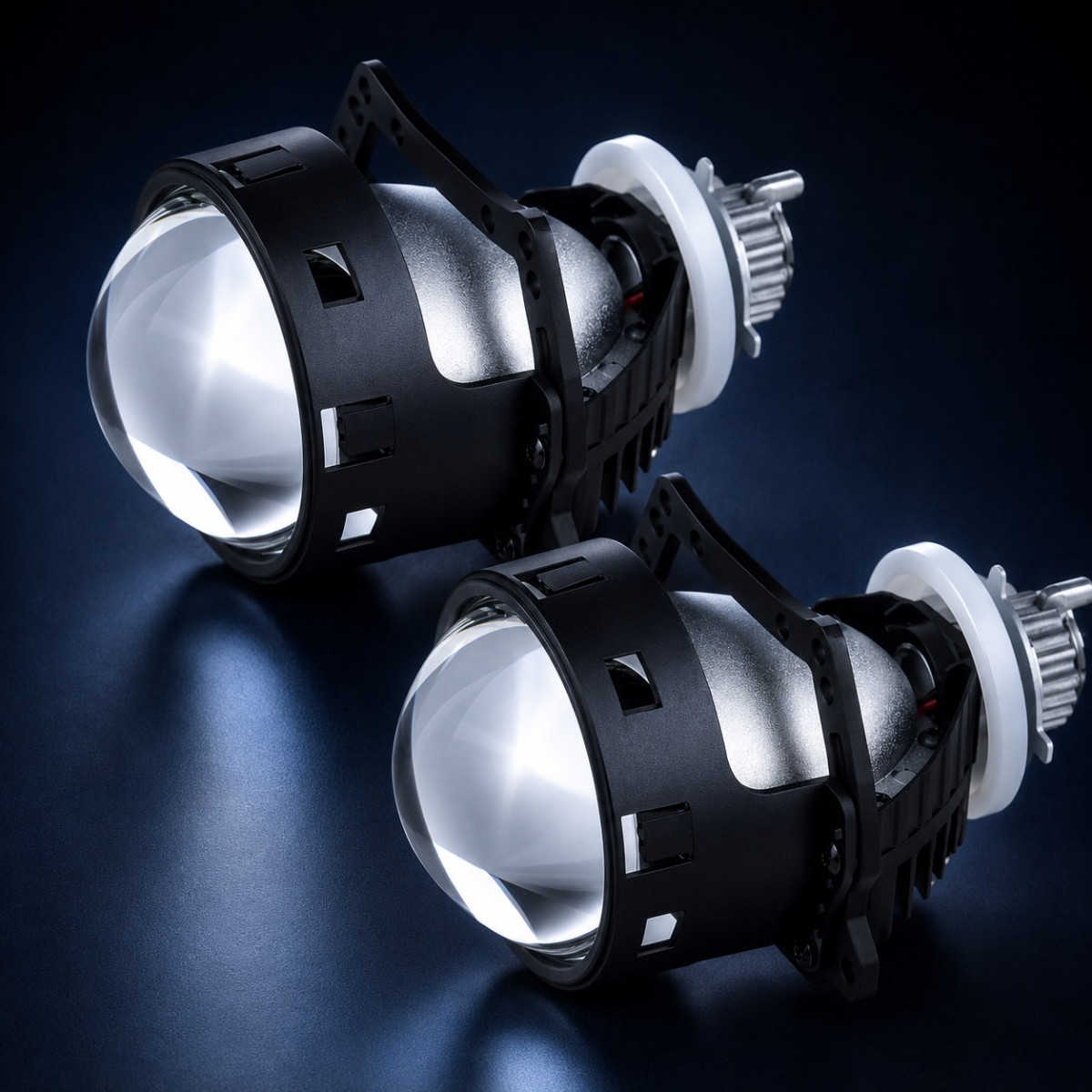 Лінзи в авто BiLED 24V ближнє + дальнє світло F1 3.0" 45/50W 5500K комплект