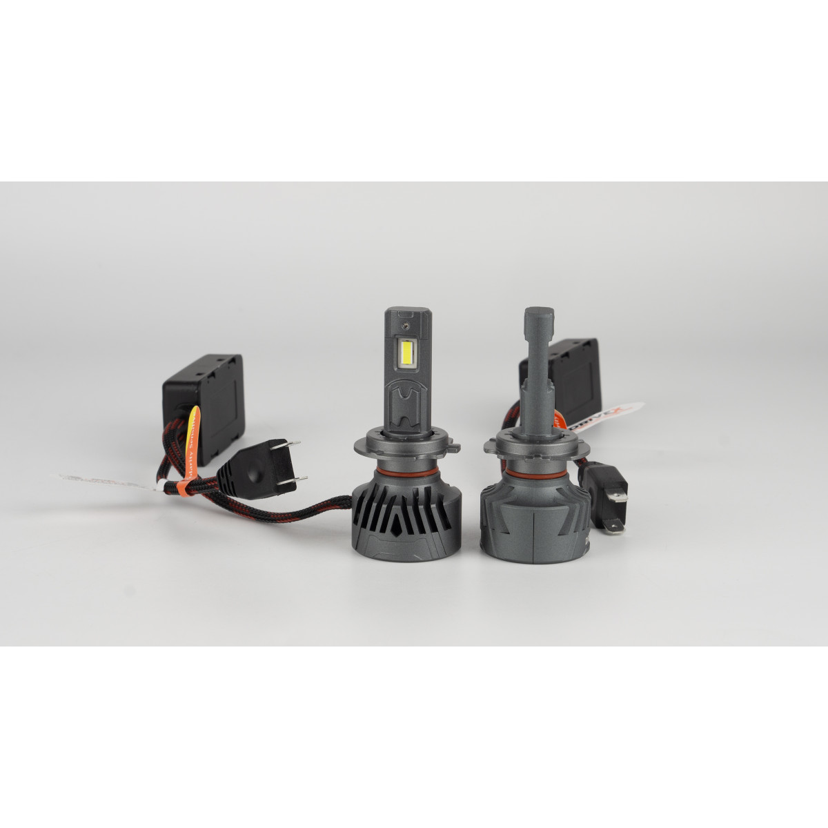 LED лампи для авто H7 H18 AL-15 PRO 5500K 65W 9-60V (2 шт комплект)
